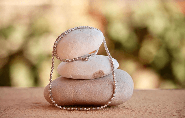 featured Jewellery Static Bg Img